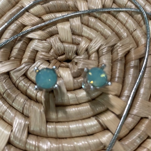 Aqua and Silver Earrings snd Necklace Set - Picture 2 of 4